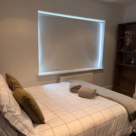Quarto No Centro De Adare *