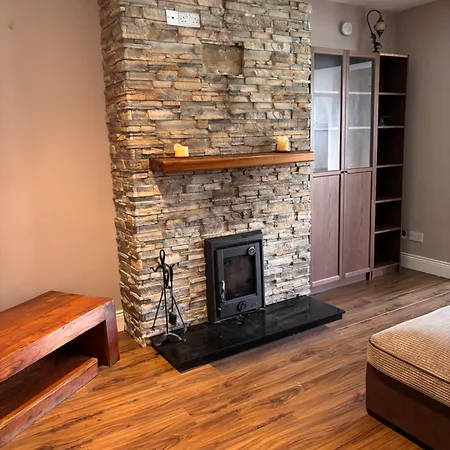 Homestay Quarto No Centro De Adare Adare